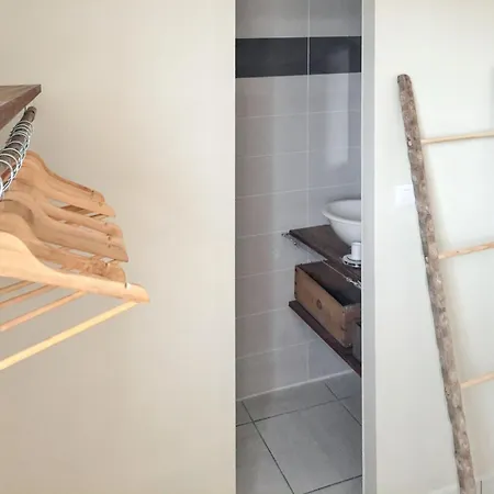 Maison Charmante A Avec Jardin Et Aire De Jeux. Ferienhaus Agde