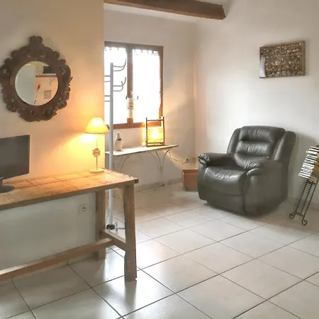 Maison Charmante A Avec Jardin Et Aire De Jeux. Agde