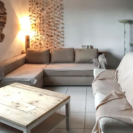 Maison Charmante A Avec Jardin Et Aire De Jeux. Vakantiehuis *